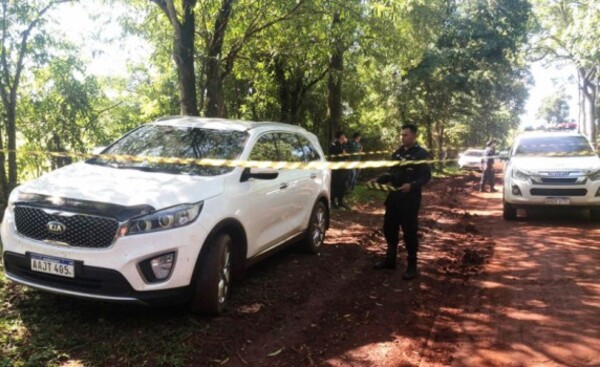 Roban camioneta y luego la vuelven a abandonar en Hernandarias