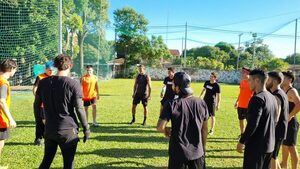 Se viene el desafío de fútbol de "Calle 7" vs. "Rojo" | Telefuturo