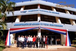 Aduana de Pedro Juan Caballero renovada y engalanada en conmemoración al 211 aniversario de la Independencia Nacional