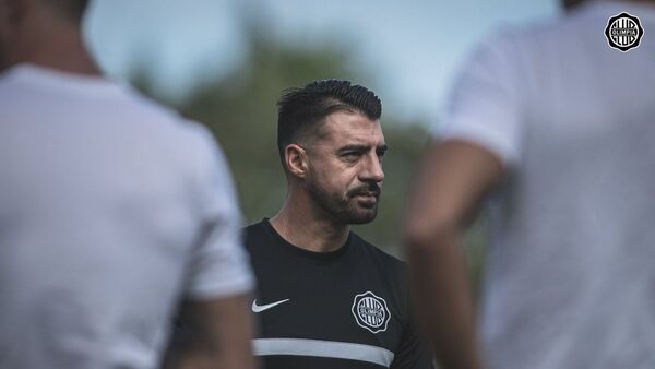 Julio César Cáceres mueve el plantel pensando en la Copa