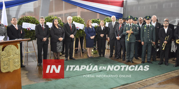 EL GOBERNADOR PARTICIPÓ DE ACTO POR LA INDEPENDENCIA NACIONAL