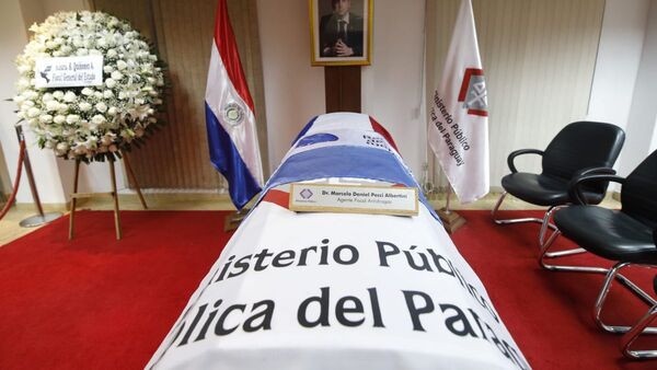 Tras homenaje póstumo, los restos del fiscal Marcelo Pecci son velados por su familia