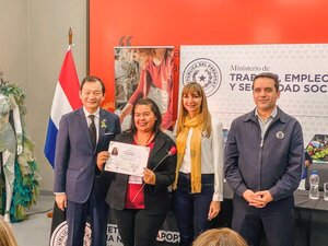 Finalizó la capacitación para mujeres emprendedoras del área textil organizado por el SNPP y la Misión Técnica de Taiwán