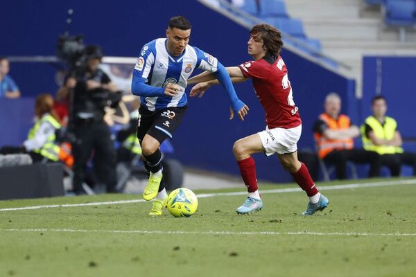 El Espanyol y el Valencia, de Alderete, firman un empate - Fútbol Internacional - ABC Color