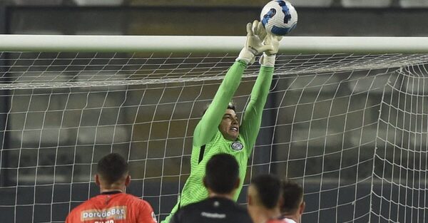 Versus / Alfredo Aguilar retorna a Olimpia tras 11 partidos - PARAGUAYPE.COM