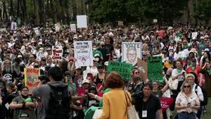 Miles marchan en favor del aborto en EEUU