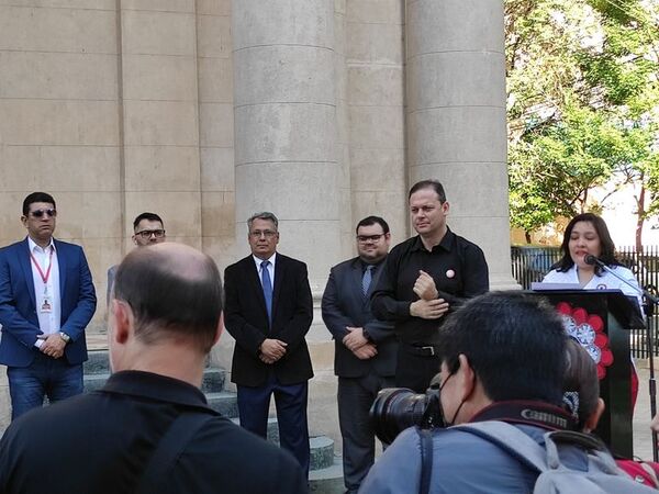 Museo interactivo de la UC de San Ignacio crea códigos QR para redescubrir Asunción. - Nacionales - ABC Color
