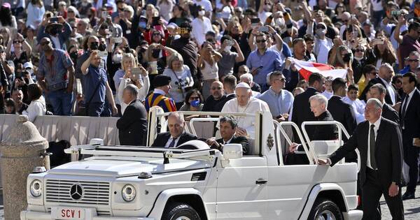 La Nación / El Papa realizará un viaje a Canadá para pedir disculpas