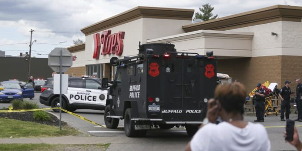 Al menos 7 muertos deja tiroteo en un supermercado del estado de Nueva York - Noticiero Paraguay