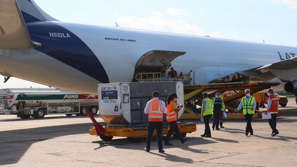 Piden informes a Salud sobre contrato con OPS del Mecanismo COVAX