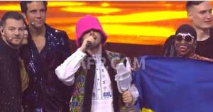 La Nación / Los ucranianos celebraron la victoria en el festival de Eurovisión