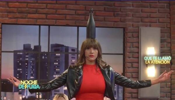Crónica / [VÍDEO] Luchi García demostró sus dotes con una botella