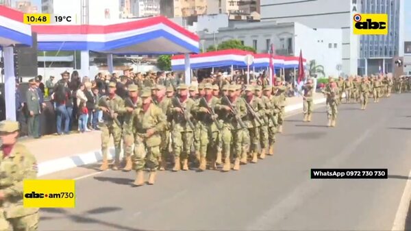 Desfile militar por los 211 años de Independencia - Nacionales - ABC Color