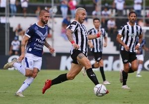Diario HOY | Libertad y una chance inmejorable para pegar el salto hacia el título