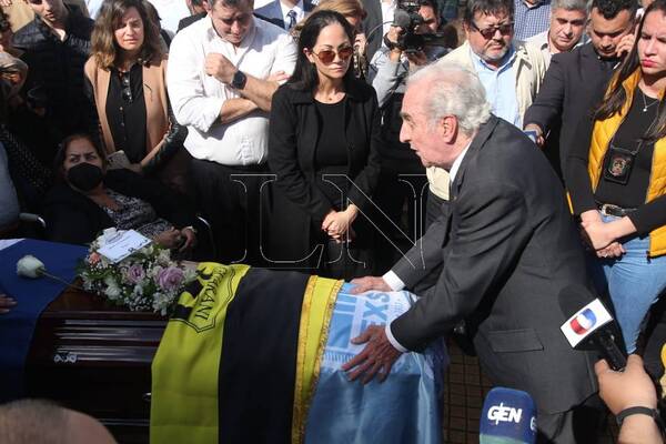 Diario HOY | En la ceremonia del adiós, reflotan los otros amores del fiscal Marcelo Pecci