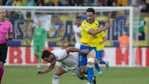Cadiz resite ante el Real Madrid