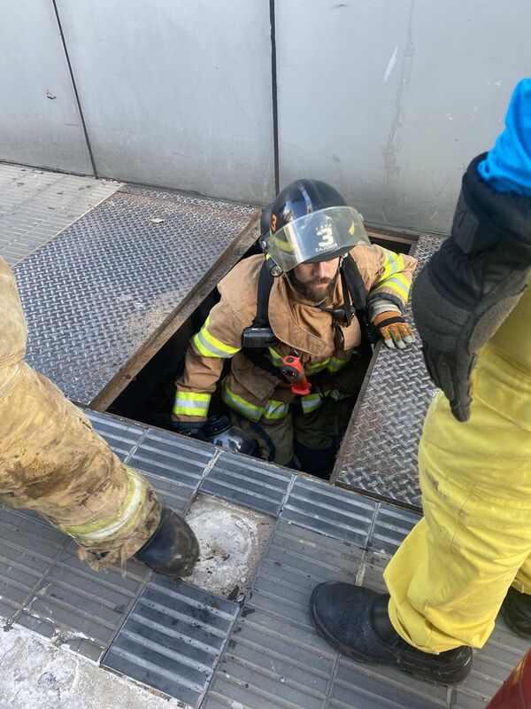 Controlan principio de incendio en tablero de la Ande - Nacionales - ABC Color