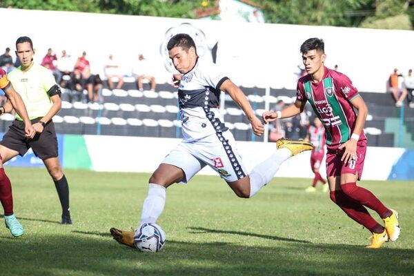 Primera B: El “24”  se frena en su escenario - Fútbol - ABC Color