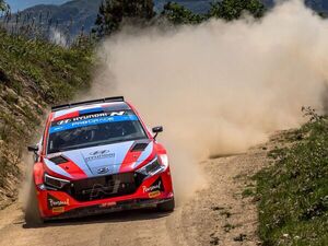 Fabrizio Zaldívar ya probó; Diego Domínguez espera - ABC Motor 360 - ABC Color