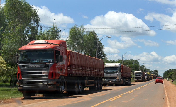 Paro nacional de camioneros desde mañana | OnLivePy