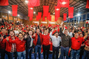 Ever Rojas Borja organiza multitudinario encuentro republicano como cierre de gira de Santi Peña por el Alto Paraná | DIARIO PRIMERA PLANA