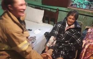 Rescatan a abuela que cayó a un pozo de unos 13 metros de profundidad en Alto Paraná – Prensa 5
