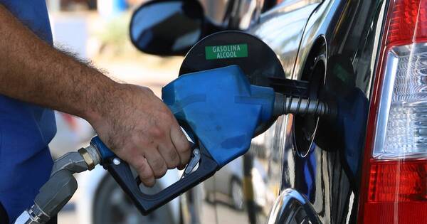 La Nación / Anuncian otra suba del precio del combustible esta semana