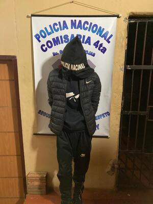 Patadapúpe redujeron a mitãrusu que entró a robar por segunda vez en una misma casa - La Clave