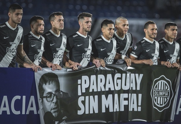 Cartel de Olimpia contra la mafia arma revuelo en redes