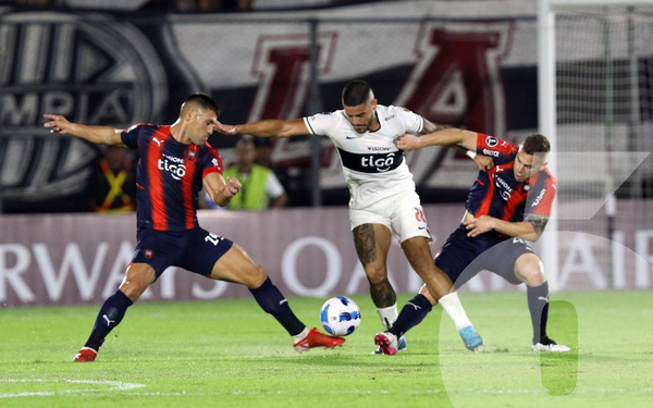 Crónica / Libertadores: ¿Cerro depende de una caída de Olimpia para clasificar?