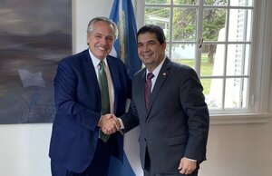Vicepresidente Velázquez y Alberto Fernández coinciden en reforzar los lazos bilaterales entre Paraguay y Argentina - .::Agencia IP::.