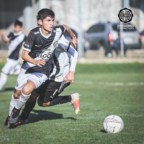 Sub 16: Olimpia se queda solo en la cima - Fútbol - ABC Color