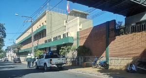 Amenaza de tiroteo habría obligado a suspender actividades en colegio capitalino