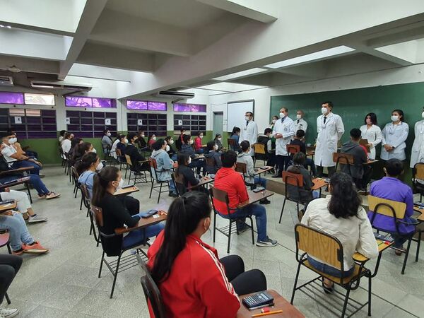 Preselección con un filtro, para ingreso al cursillo de Medicina-UNA  - Nacionales - ABC Color