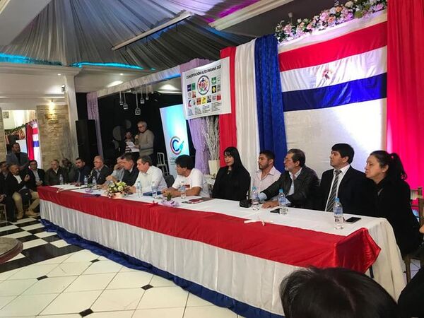 “Cartes no puede salir del Paraguay, ni whisky en Clorinda puede comprar”, dice Alegre - Nacionales - ABC Color