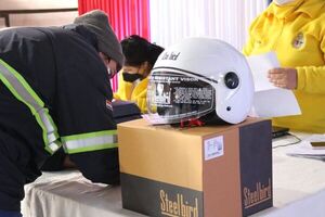Regalarán cascos en campaña que promueve su uso correcto para prevenir muertes - Nacionales - ABC Color