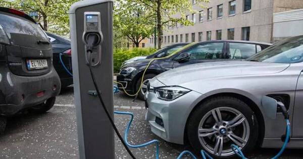 La Nación / Automóviles eléctricos: ¿realmente contribuyen a proteger el planeta?