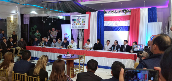 Firman preacuerdo para concertación política en Alto Paraná con miras al 2023 - La Clave