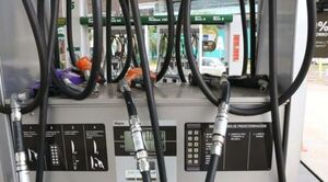 APESA prepara nuevo reajuste en el precio del combustible - Radio Imperio