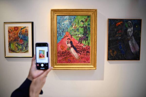Los turistas regresan a los lucrativos barrios de anticuarios y galerías de arte de París - Viajes - ABC Color