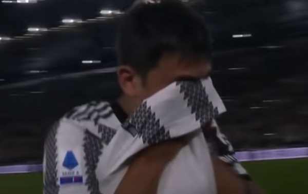 Dybala rompe en llanto en su despedida de la Juve - La Prensa Futbolera