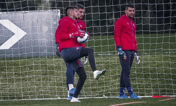 Cerro visita a Peñarol por puntos cruciales