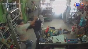 Violento asalto a comerciante de setenta años | Noticias Paraguay