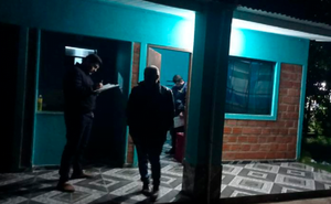 Violento delincuente asalta un comercio en Coronel Oviedo - Noticiero Paraguay
