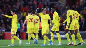 El Liverpool gana y deja viva la Premier hasta el último día