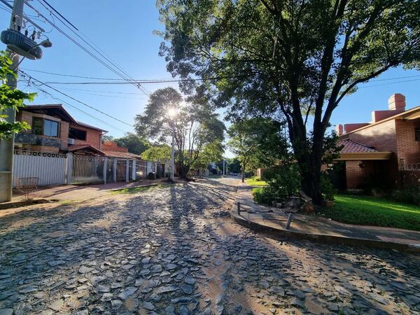 Vecinos insisten en prohibir edificios de altura en zona “Los Mangales” - Nacionales - ABC Color