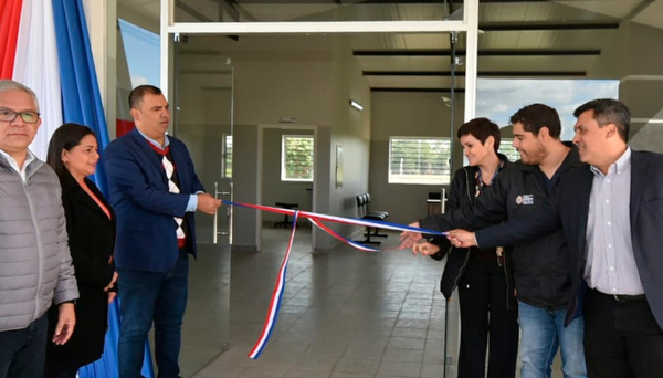 Inauguran nueva Unidad de Salud Familiar en Caazapá - Noticiero Paraguay