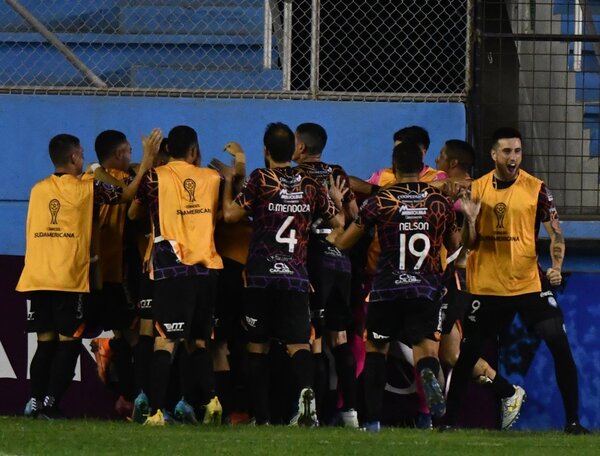 Guaireña mantiene viva sus chance de clasificación | OnLivePy