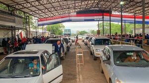Compradores del lado  argentino copan las tiendas encarnacenas 