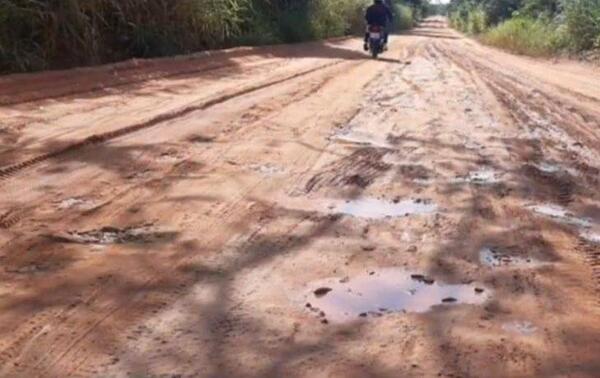 Cerrarán fábrica de cerámica por falta de camino en Repatriación – Prensa 5
